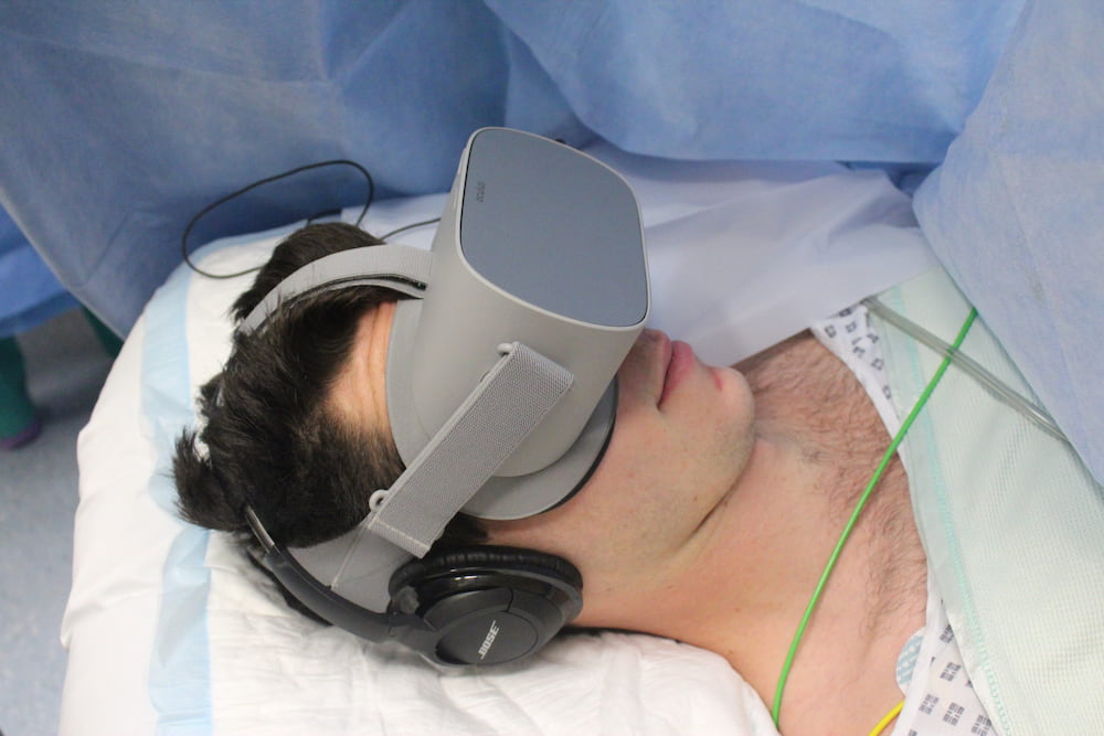 using virtual reality for patients during surgical procedures