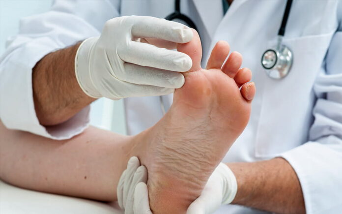 legs and foot protection tips for diabetics