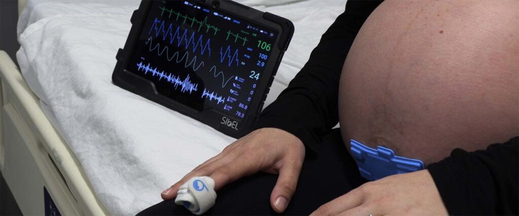 Newborn and Pregnancy Wearable Monitoring Device