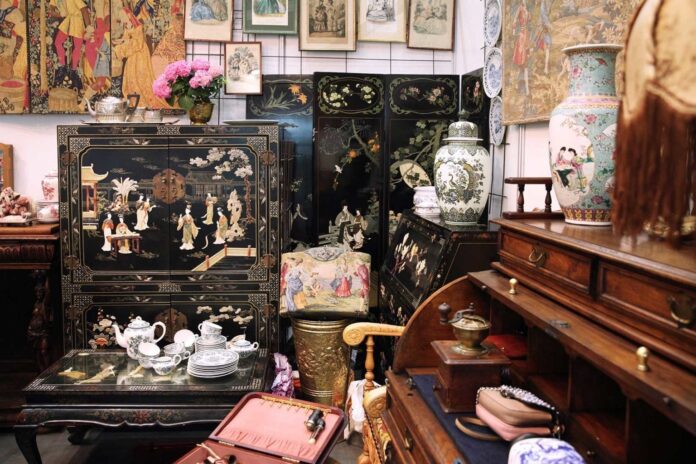 Tips For Starting An Antiques Business