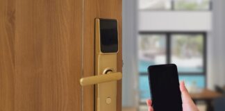 How Businesses Benefit From Keyless Entry Systems