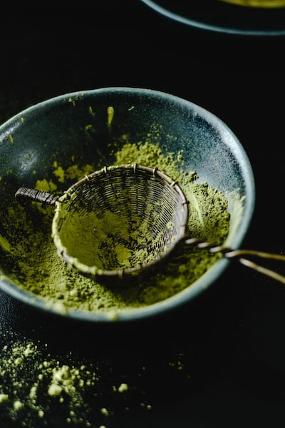 7 Reasons Why Red Maeng Da Has Emerged As The Most Popular Kratom Strain