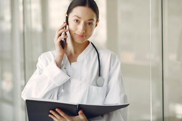 How to Choose Telephone Answering Services for Doctors