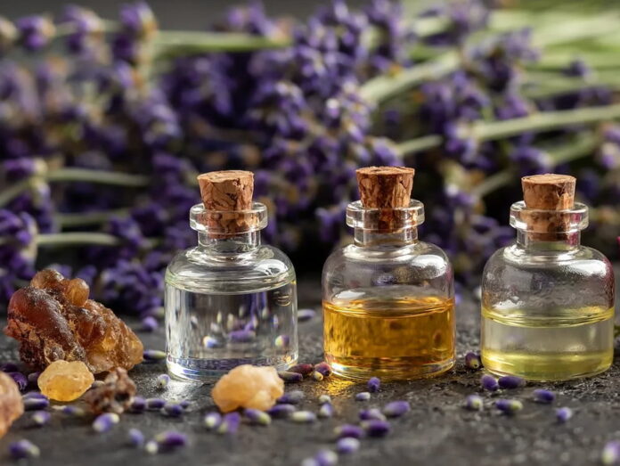 The Perfect Pair | Lavender and Frankincense Oil for Emotional Harmony and Well-being