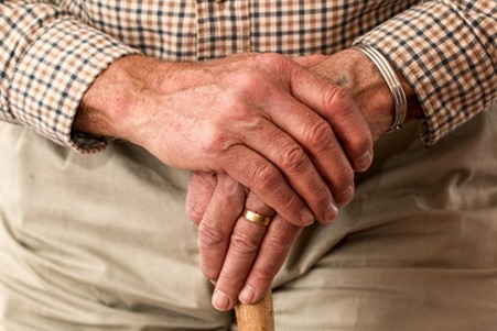 5 Things to Consider When Caring for an Elderly Loved One