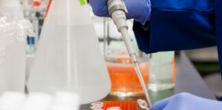 Why Biotech Companies Choose Contract Manufacturing Organizations for Scalable Growth