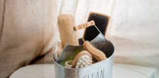 "C:\Users\islam\Downloads\Essential Hygiene Products for High-Traffic Fitness Spaces.jpg"